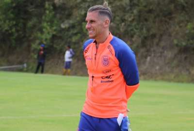 Sebasti&aacute;n Beccacece present&oacute; su primera convocatoria