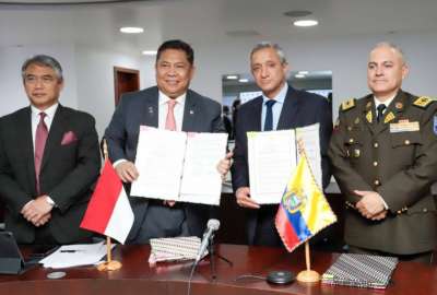 Ministro del Interior firm&oacute; convenio para la lucha contra el narcotr&aacute;fico