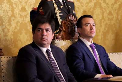 Arturo F&eacute;lix Wong (izq.), secretario de la Administraci&oacute;n P&uacute;blica, se refiri&oacute; al accidente del helic&oacute;ptero de FF.AA.