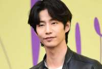 Actor surcoreano Song Jae Rim es hallado muerto en su casa
