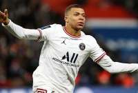 PSG le hizo una propuesta a Mbapp&eacute; para que se quede en el club