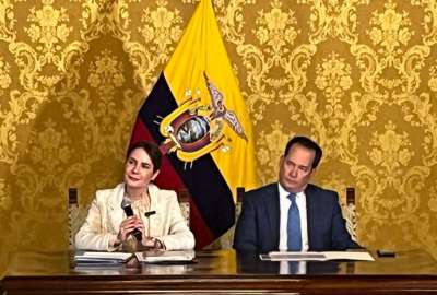 El Gobierno anunci&oacute; la pr&oacute;rroga del contrato con Conecel
