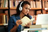 Aunque escuchar reggaet&oacute;n activa el cerebro, tambi&eacute;n puede dificultar la concentraci&oacute;n. Expertos recomiendan otros g&eacute;neros m&aacute;s adecuados para el estudio.