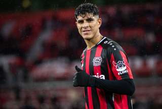 Leverkusen felicit&oacute; a Piero Hincapi&eacute; por su cumplea&ntilde;os