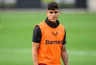 Bayer Leverkusen triunfa en la Bundesliga con Piero Hincapi&eacute; de titular