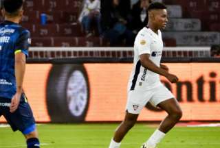 Liga, campe&oacute;n  vigente del f&uacute;tbol ecuatoriano, debut&oacute; con victoria