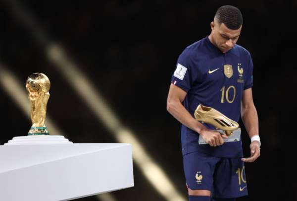Mbapp&eacute; envi&oacute; un mensaje a la hinchada de Francia tras perder el Mundial