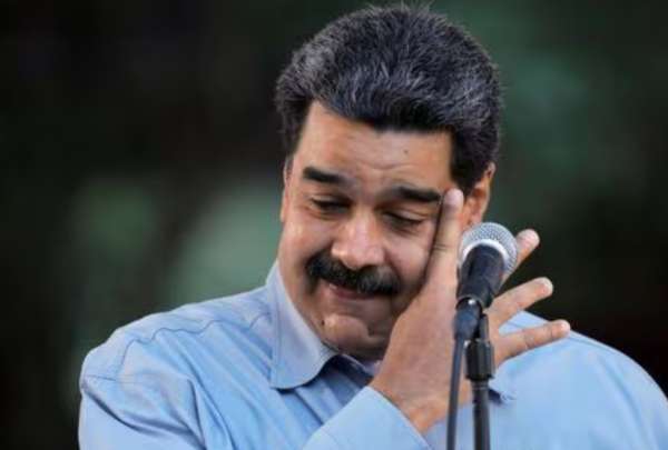 Nicol&aacute;s Maduro adelanta la celebraci&oacute;n de la Navidad desde el 1 de octubre. Dijo que lo har&aacute; en agradecimiento a sus votantes.&nbsp;