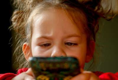 Nueva York denuncia a las cinco redes sociales m&aacute;s grandes por perjuicio a la salud mental