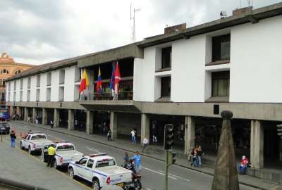 Contralor&iacute;a establece responsabilidades civiles por 75 millones para exfuncionarios del Municipio de Quito