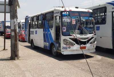 Transportistas de Guayaquil anuncian paralizaci&oacute;n de sus actividades