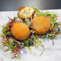 Bombas de trucha del chef Alberto