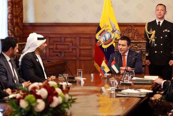 El presidente Noboa recibi&oacute; a Humaid Abushibs, ministro presidente de la Autoridad de Responsabilidad de Los Emiratos &Aacute;rabes Unidos