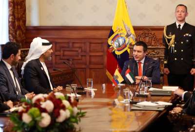 El presidente Noboa recibi&oacute; a Humaid Abushibs, ministro presidente de la Autoridad de Responsabilidad de Los Emiratos &Aacute;rabes Unidos