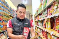 Arcsa realiz&oacute; el fin de semana controles en supermercados, tiendas y restaurantes para identificar la presencia de plomo en otros productos en Ecuador.