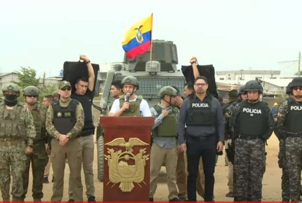 El presidente Daniel Noboa está en Durán para encabezar acciones de seguridad.