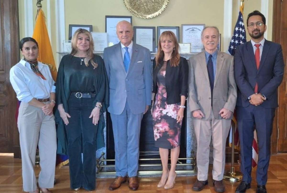 El vicepresidente Alfredo Borrero Vega viaj&oacute; a Estados Unidos