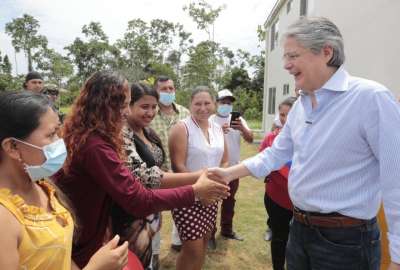 1.220 ciudadanos de Orellana recibieron el Cr&eacute;dito de Oportunidades