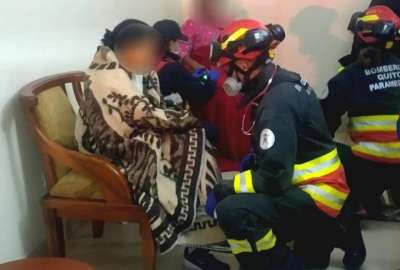 Bomberos atendieron a afectados por intoxicaci&oacute;n en Quito.