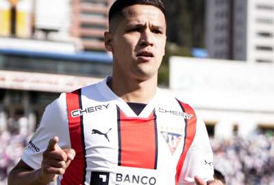 Liga de Quito suma 32 puntos en la tabla de posiciones, tres m&aacute;s que Independiente del Valle.
