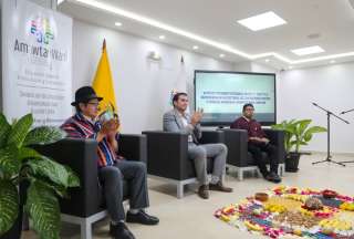 Ministerio de Inclusi&oacute;n don&oacute; predio a la Universidad Amawtay Wasi