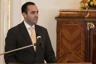 Canciller Holgu&iacute;n asegura que Rafael Correa "ha mentido una vez m&aacute;s"