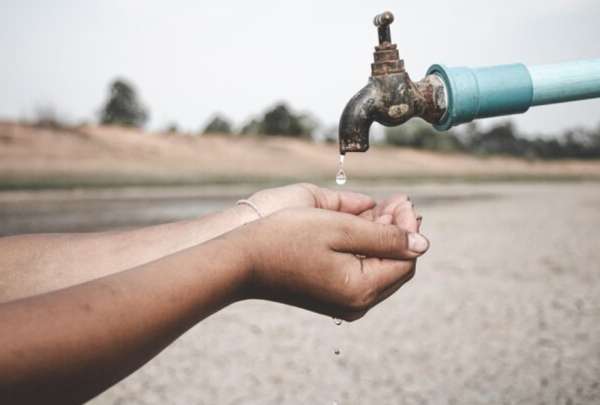 La empresa de agua potable anunci&oacute; cortes de agua en el sur de Cuenca. 