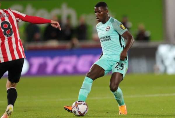 El arquero del Brentford le neg&oacute; un golazo a Mois&eacute;s Caicedo