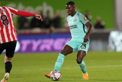 El arquero del Brentford le neg&oacute; un golazo a Mois&eacute;s Caicedo