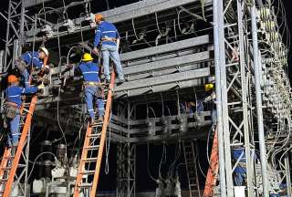 Ecuador: Suspensi&oacute;n de energ&iacute;a ser&aacute; de ocho horas