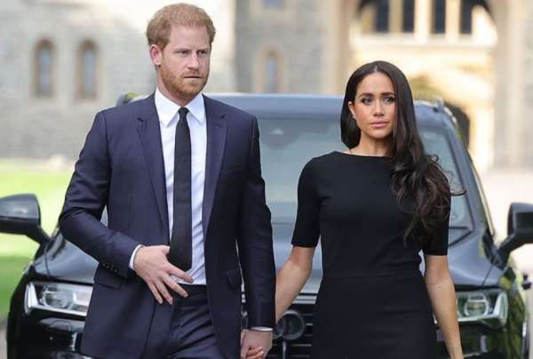 El pr&iacute;ncipe Harry y Megan Markle pierden el respaldo de Spotify