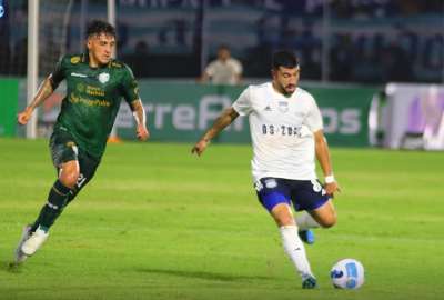 Emelec cay&oacute; en su visita a Orense
