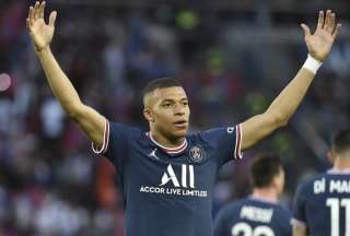 Kylian Mbapp&eacute; renov&oacute; con el PSG hasta 2025