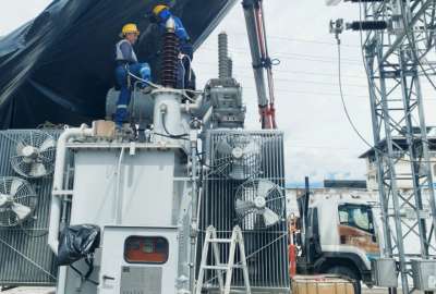 Un fallo en la l&iacute;nea de transmisi&oacute;n el&eacute;ctrica gener&oacute; una desconexi&oacute;n en cascada en Ecuador.