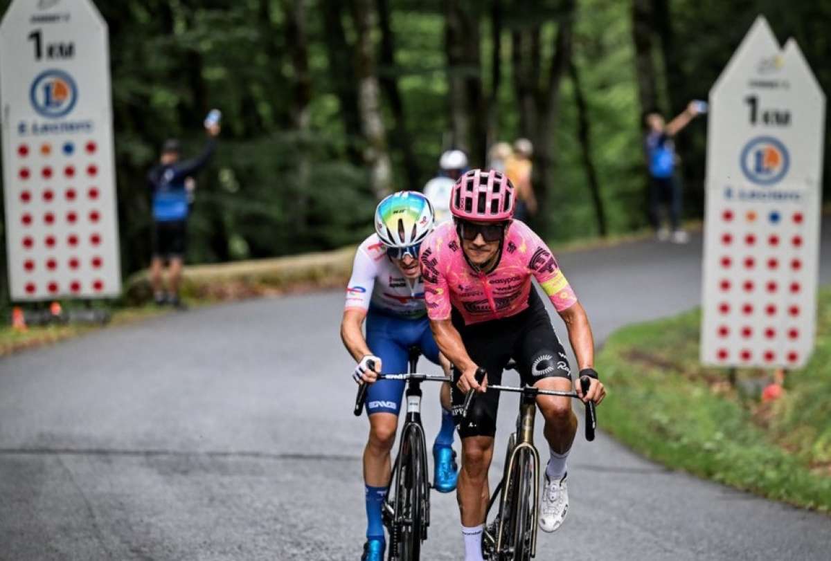 La'Locomotora' del Carchi cruzó la meta a 2:18 del vencedor, Pogacar, en la etapa 14 del Tour de Francia. Esto le permitió subir 17 puestos en la clasificación general.