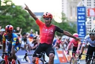 Jonathan Narv&aacute;ez gan&oacute; el Tour Down Under Classic en Australia