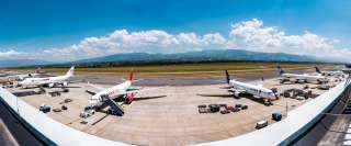 Los aeropuertos funcionan de manera normal este 18 y 19 de abril