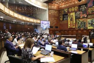 Pleno de la Asamblea aprueba resoluci&oacute;n para fortalecer la atenci&oacute;n en el sistema p&uacute;blico de salud