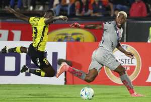 Barcelona gan&oacute; en el Ol&iacute;mpico Atahualpa