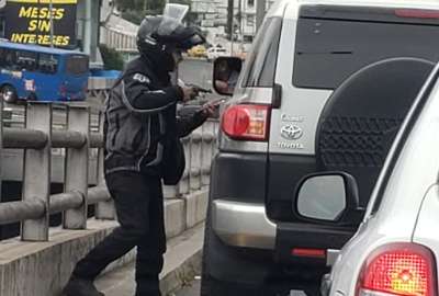 Polic&iacute;a detuvo a cuatro personas que se dedicaban a robar a conductores en Quito