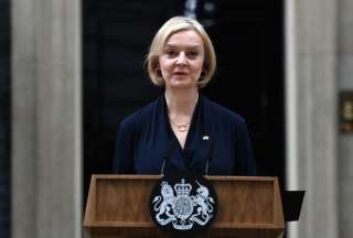 Liz Truss renuncia como primera ministra de Reino Unido