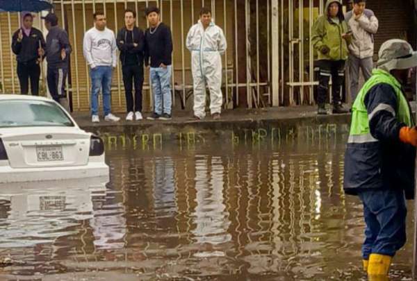 Tras las lluvias registradas en Quito la tarde y noche del mi&eacute;rcoles, 2 de octubre de 2024, varias viviendas, negocios e instituciones educativas quedaron afectadas.&nbsp;