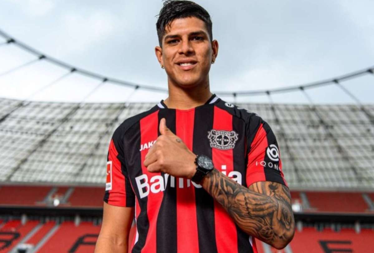 Piero Hincapi&eacute; tambi&eacute;n fue tentado por el Liverpool