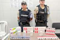 Tabacos presuntamente de contrabando en estación del Metro.