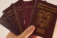 El Registro Civil extendió sus horarios de emisión hasta las 14:00 del domingo, pero si un usuario no alcanzó a realizar el proceso, hay otra sencilla solución.