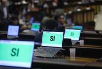 Asamblea recomienda continuar mesas de diálogo por el diésel y se recuerda postura de Correa sobre subsidios