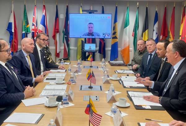 Ministros del Interior y Defensa desarrollan agenda a favor de la seguridad en EE. UU.
