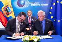 La suscripción de este documento la realizaron el Ministro de Relaciones Exteriores y Movilidad Humana, Gustavo Manrique, y Josep Borrell, Alto Representante de la UE para Asuntos Exteriores y Política de Seguridad.
