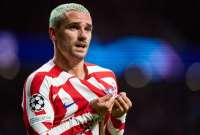 Antoine Griezmann firm&oacute; un contrato con el Atl&eacute;tico de Madrid hasta 2026