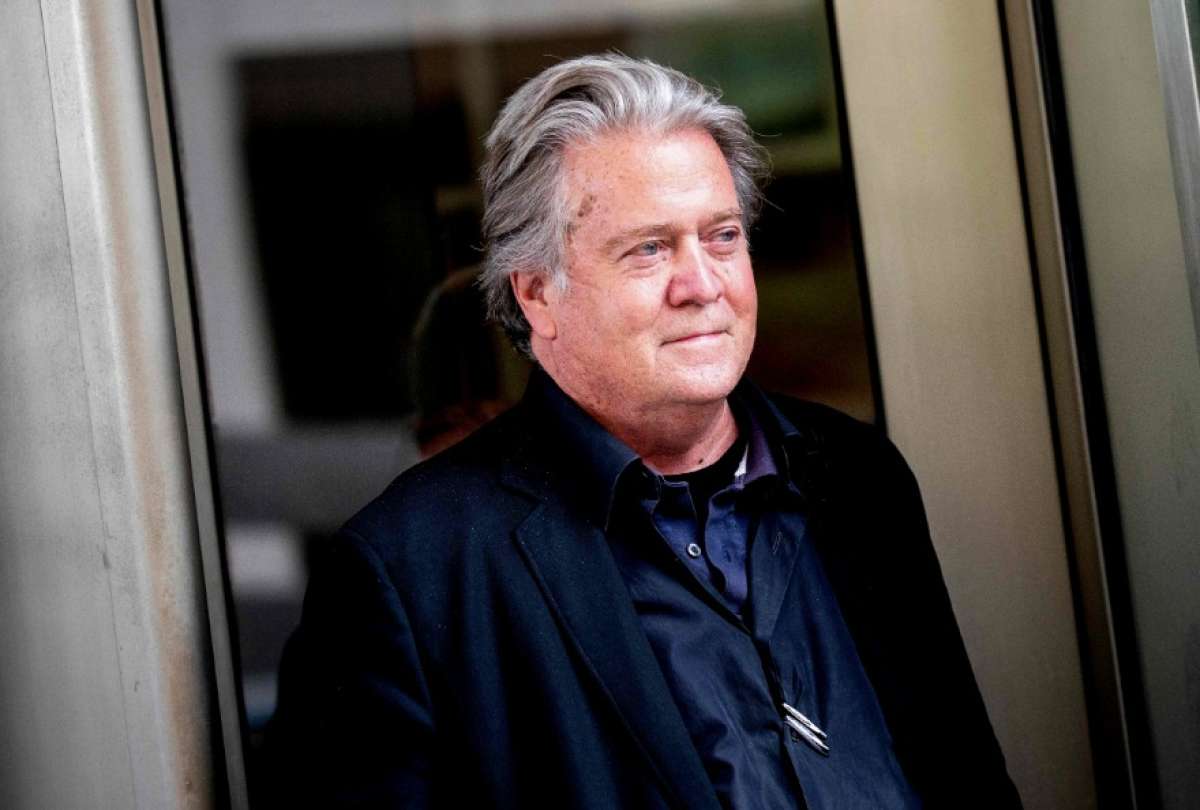 Steve Bannon, asesor de Donald Trump, fue condenado por desacato.